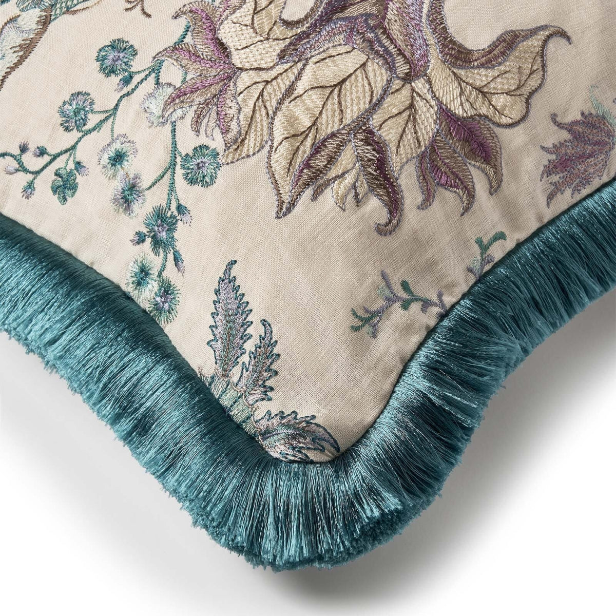Artemis Embroidered Linen (Medium)