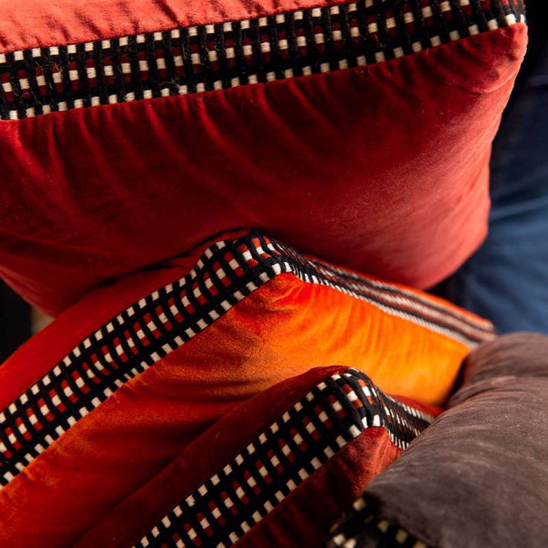 Athena velvet Cushion