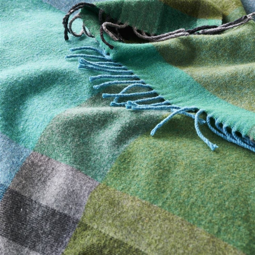 Bampton Woven Throw
