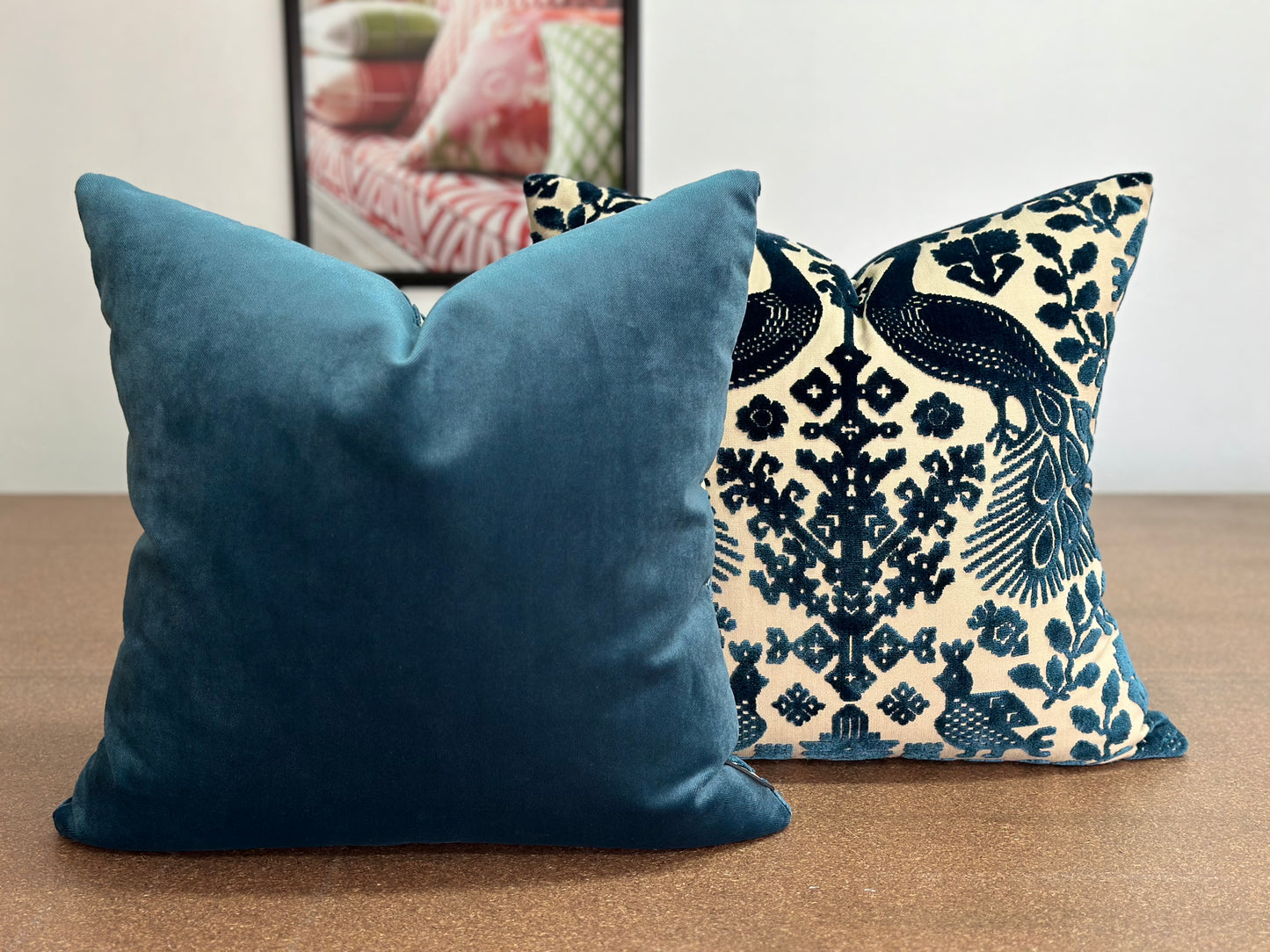 Pavone velvet Cushion