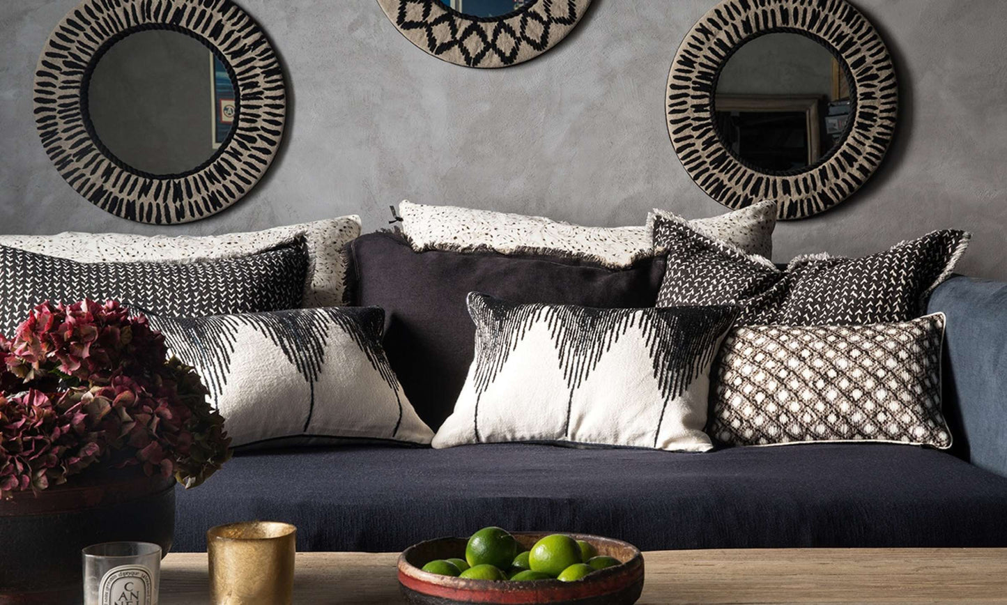 Josephine | Linen-Blend Cushion with Piped Edges
