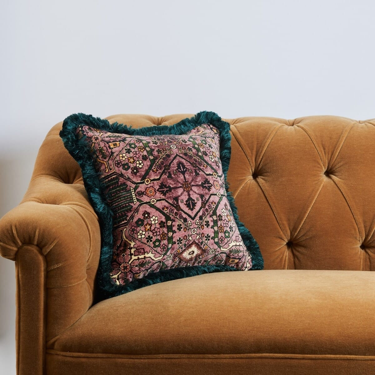 Mey Meh Fringed Velvet (Medium)