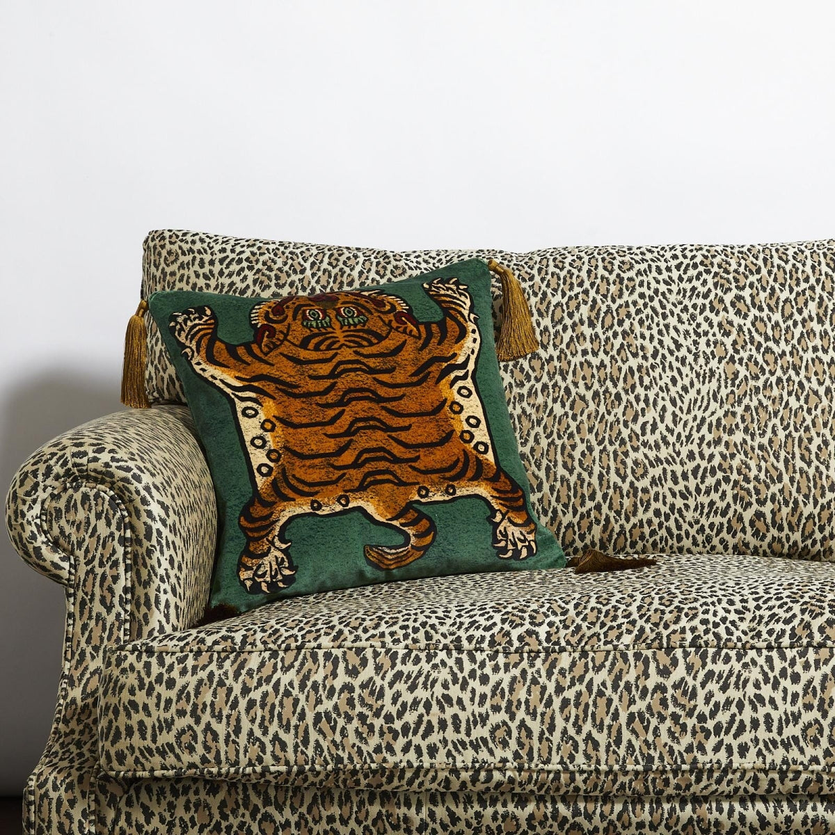 Saber Medium Velvet Cushion with Tassels | House of Hackney