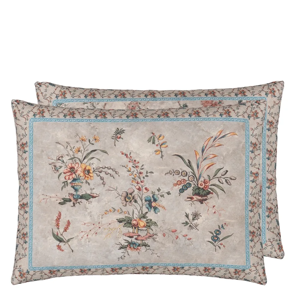 Vintage Floral | French Toile Motifs in Varying Scales