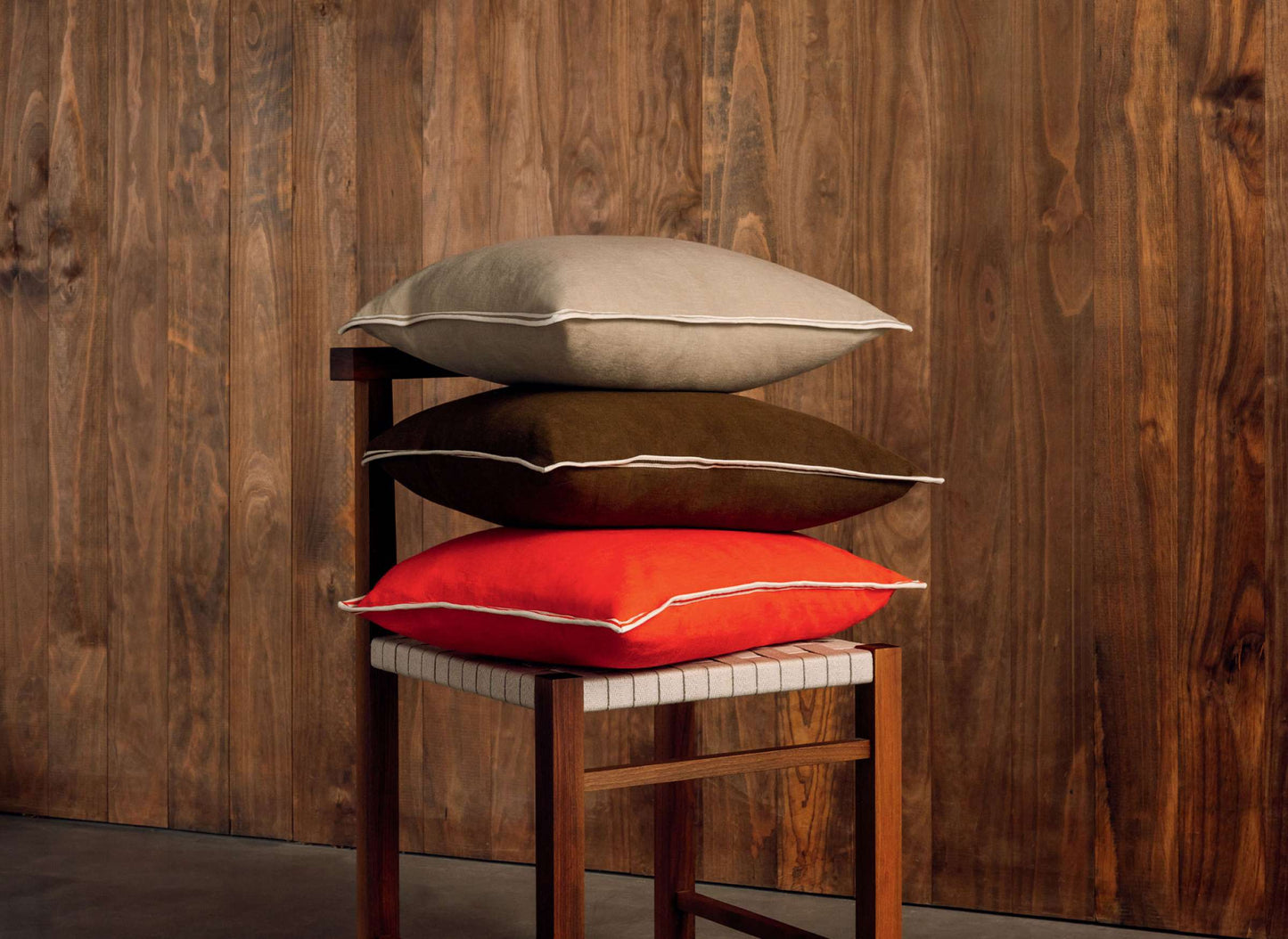 Philia Linen Cushion