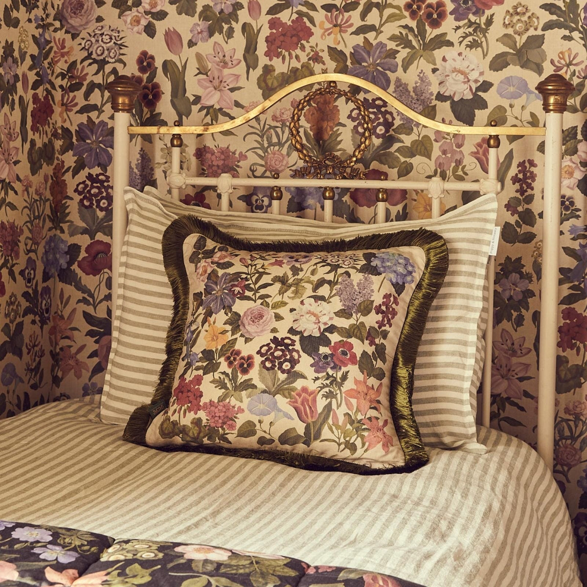 Floralia Medium | Fringed Floral Cushion