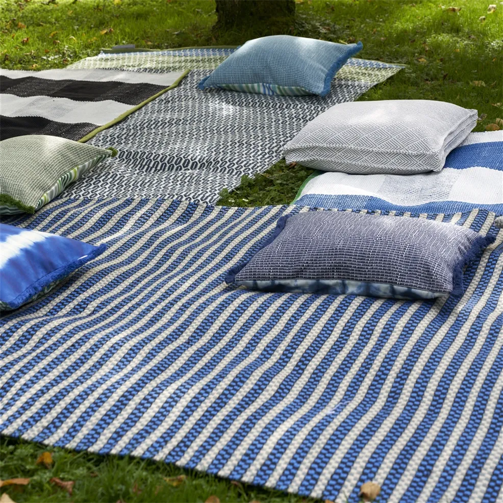 Pompano Outdoor Cushion | Striped Design