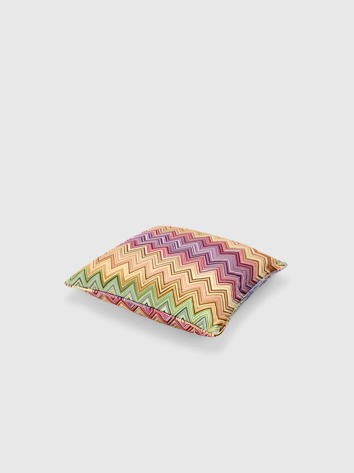 Jarris Cushion
