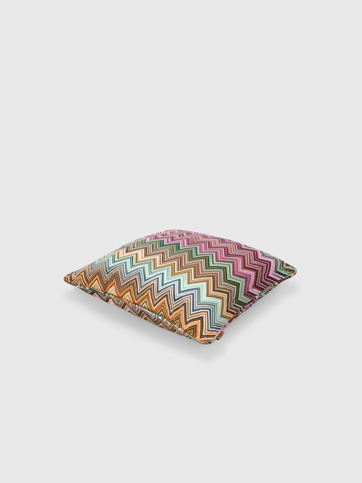 Jarris Cushion