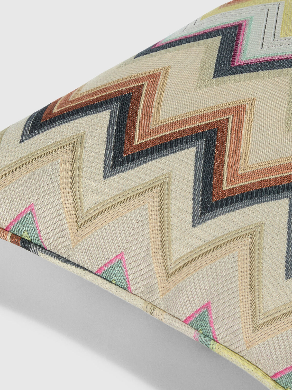 Agadir Cushion