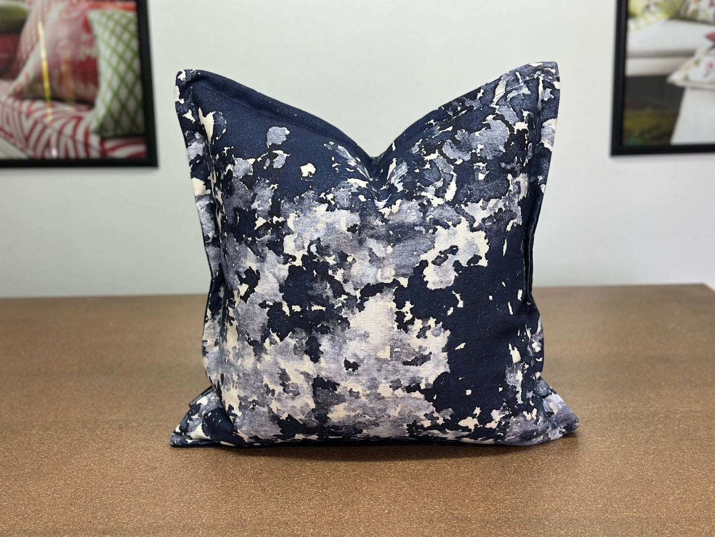 SOPHY Linen Cushion