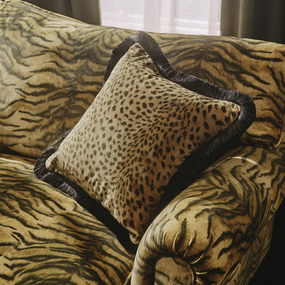 SAVANNA Velvet Fringed